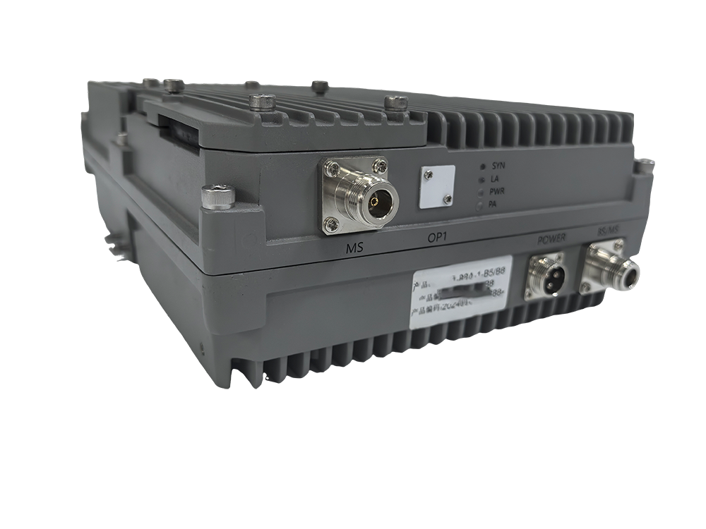  滨海三频手机信号接收器2000㎡